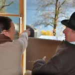 Exklusiv Scheichl Daire *