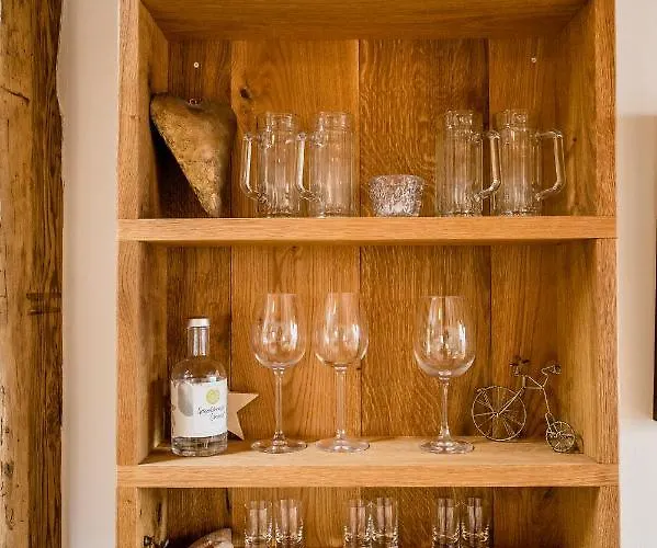 施切尔独特公寓