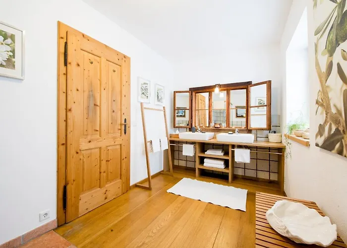 إكسكلوسيف شايخيل *